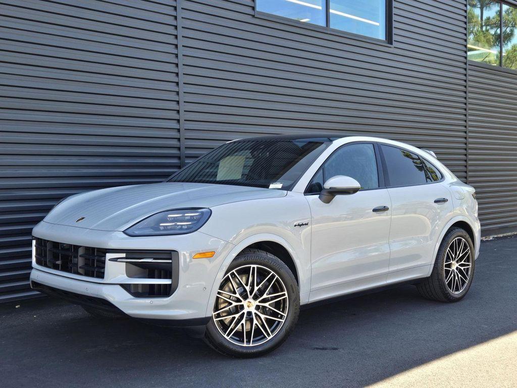new 2025 Porsche Cayenne car, priced at $125,935