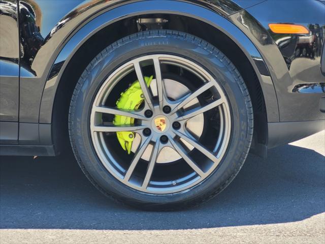 used 2022 Porsche Cayenne E-Hybrid car, priced at $81,998