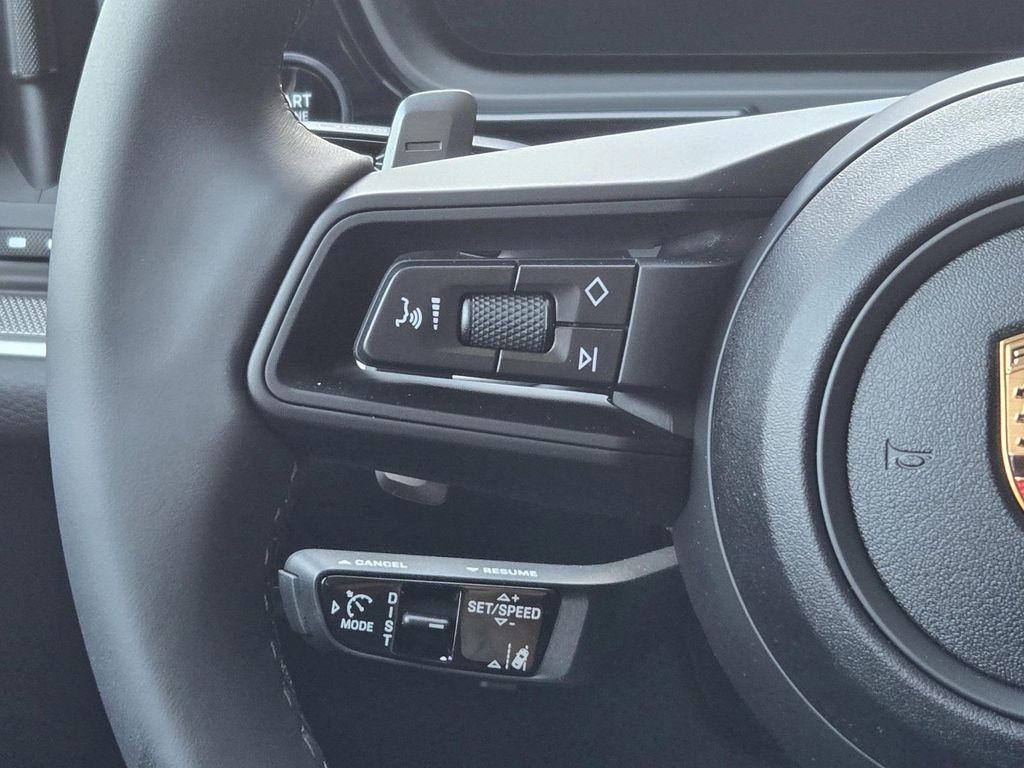 new 2025 Porsche Cayenne car, priced at $94,725
