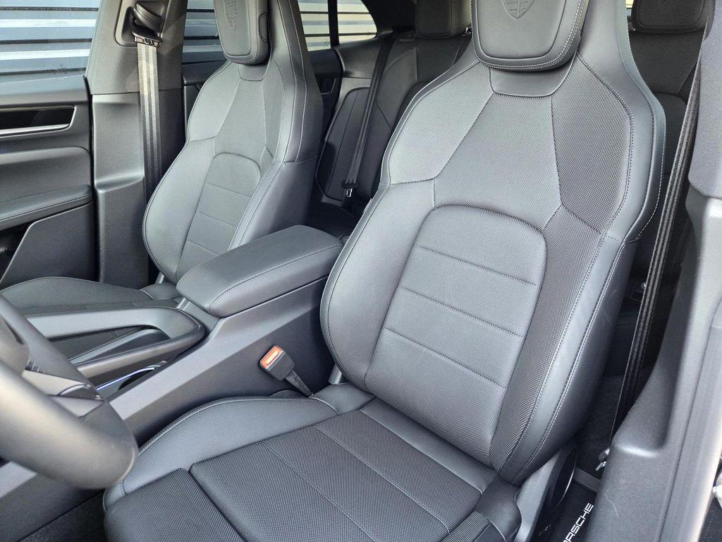 new 2025 Porsche Macan car, priced at $99,115