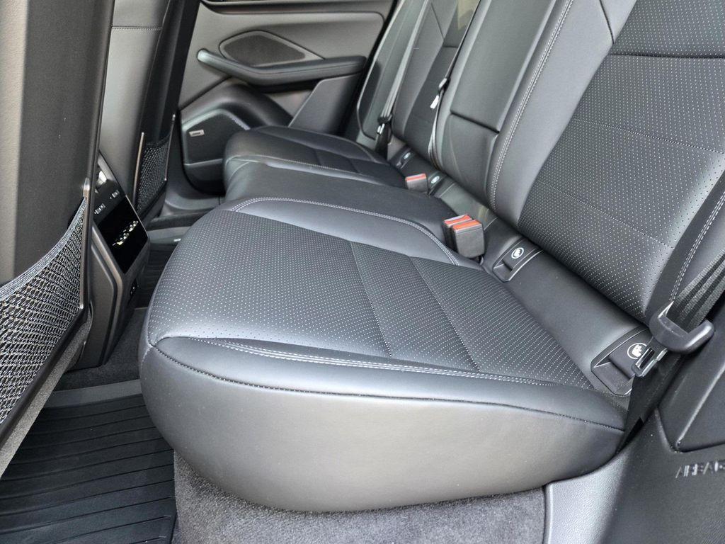 new 2025 Porsche Macan car, priced at $99,115