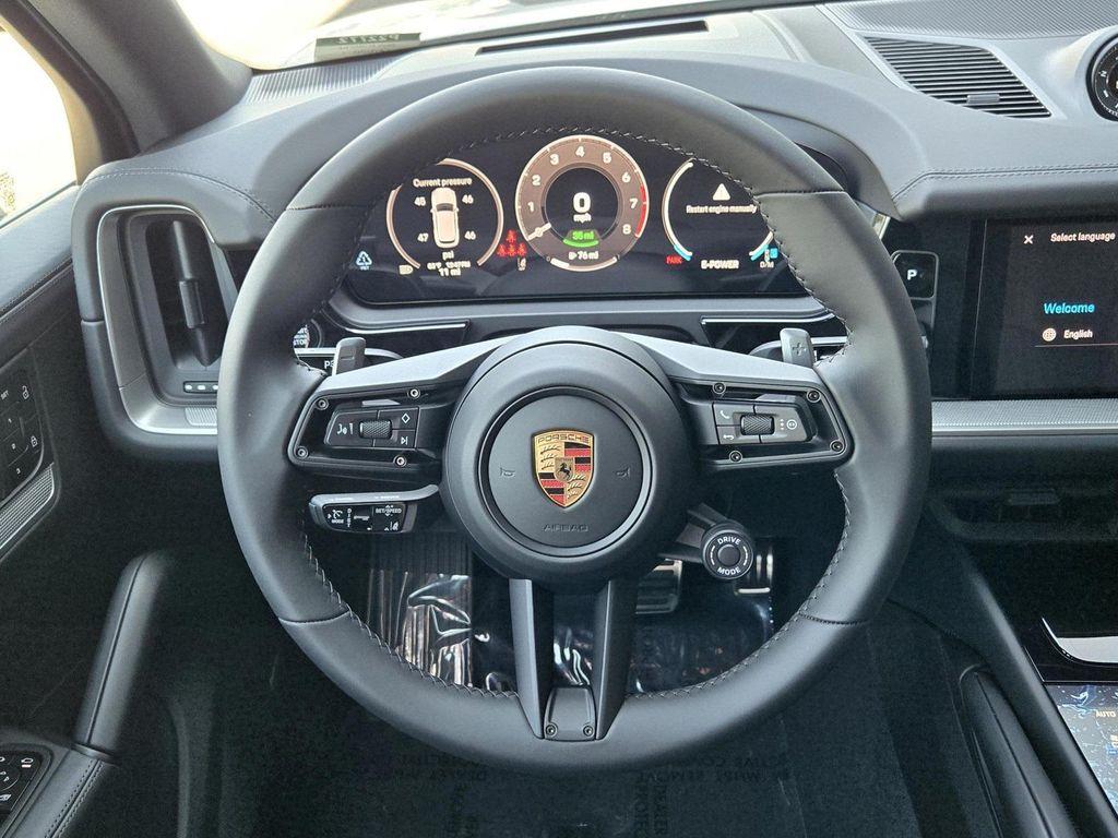 new 2025 Porsche Cayenne car, priced at $140,075
