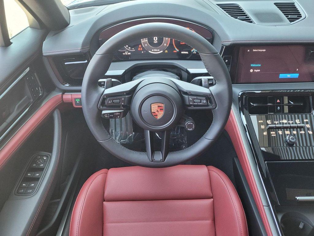 new 2025 Porsche Panamera car, priced at $119,585