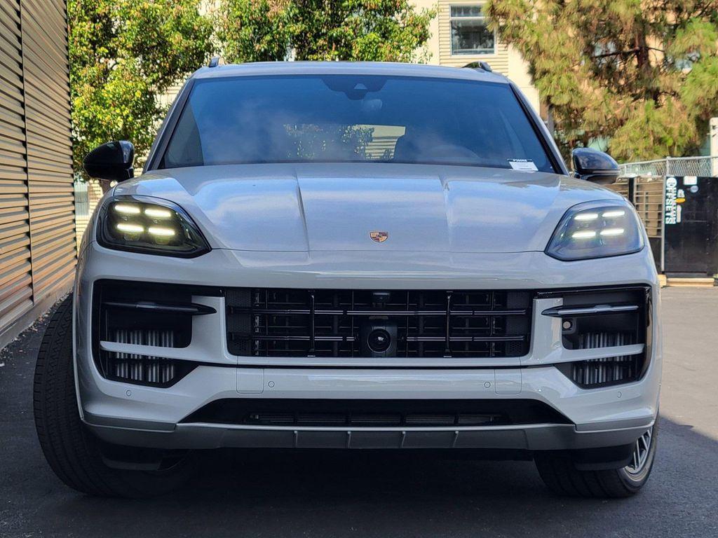 new 2025 Porsche Cayenne car, priced at $159,795