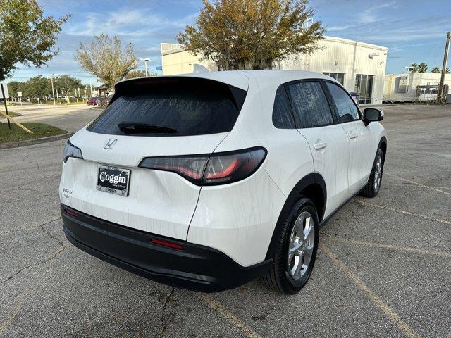 new 2025 Honda HR-V car, priced at $28,245