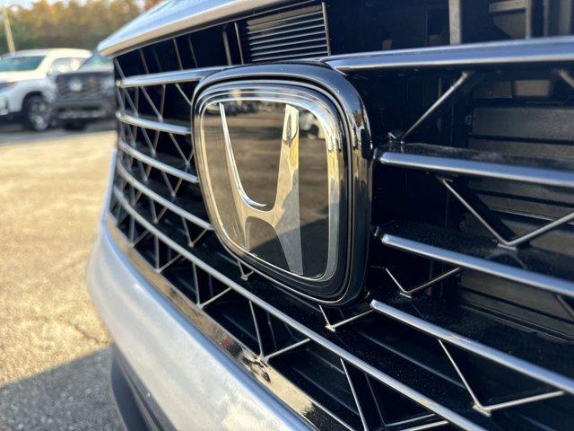 new 2025 Honda Accord car, priced at $31,504