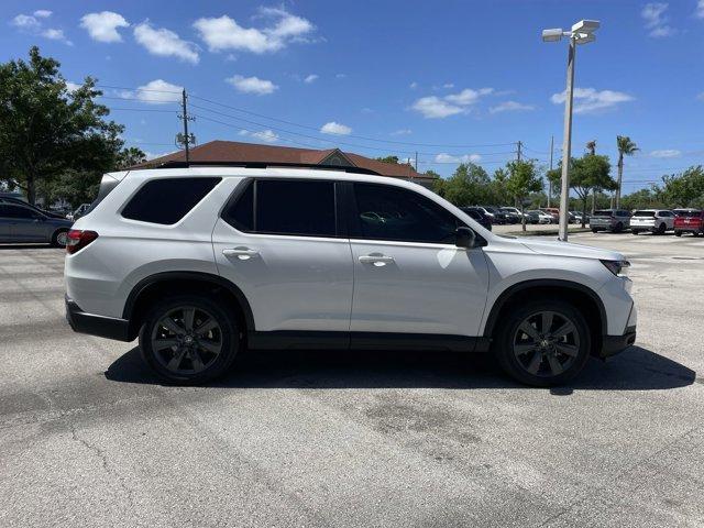 new 2025 Honda Pilot car, priced at $43,447
