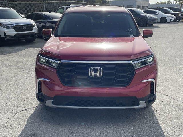 new 2025 Honda Pilot car, priced at $46,614