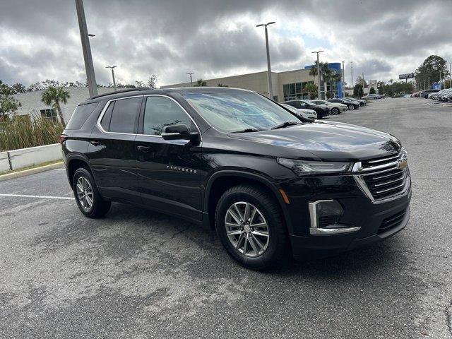 used 2023 Chevrolet Traverse car, priced at $29,789