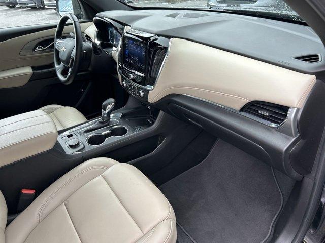 used 2023 Chevrolet Traverse car, priced at $29,789