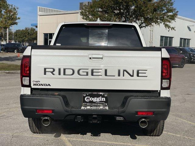 new 2025 Honda Ridgeline car, priced at $42,631