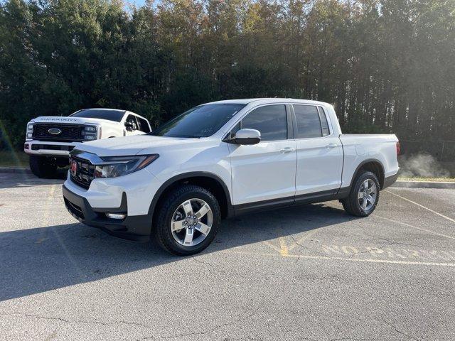 new 2025 Honda Ridgeline car, priced at $42,631