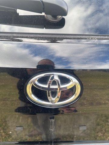 used 2022 Toyota Highlander car, priced at $31,661