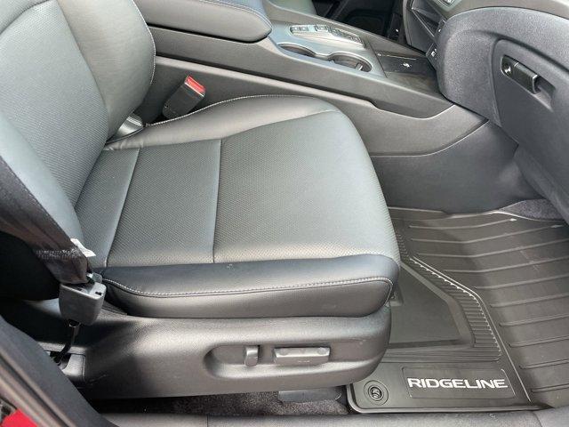new 2025 Honda Ridgeline car, priced at $43,680