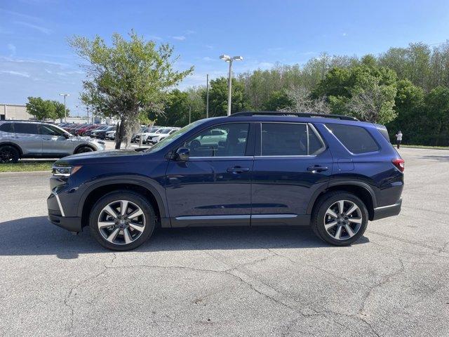 new 2025 Honda Pilot car, priced at $50,495