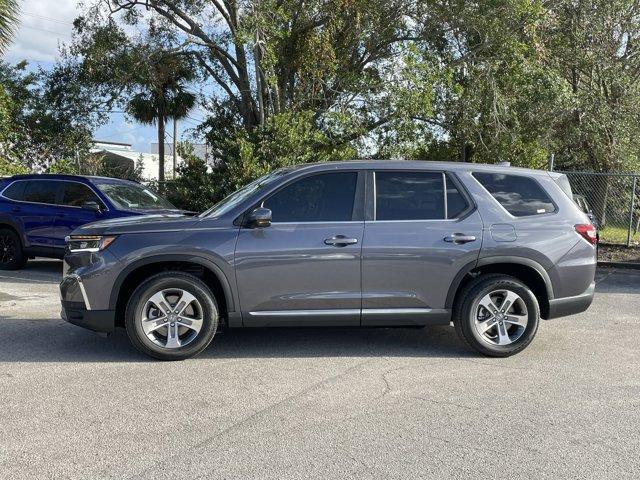 new 2025 Honda Pilot car, priced at $45,119