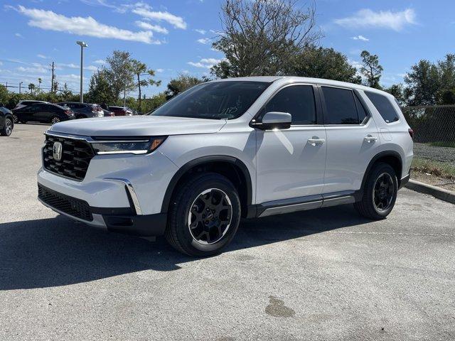 new 2025 Honda Pilot car, priced at $48,543