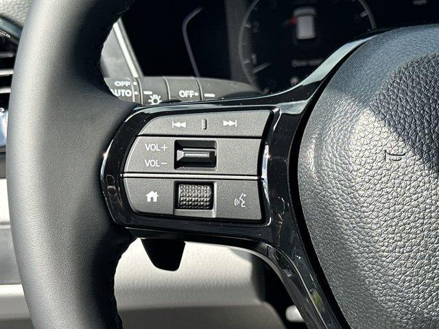 new 2025 Honda Pilot car, priced at $44,122