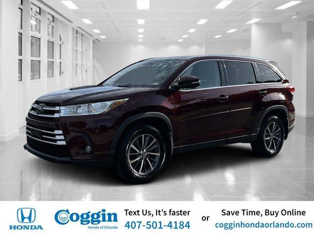used 2019 Toyota Highlander car, priced at $21,238