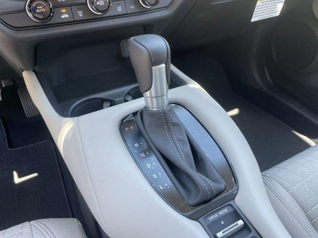 new 2025 Honda HR-V car, priced at $26,321