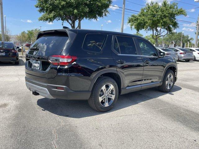 new 2025 Honda Pilot car, priced at $43,209