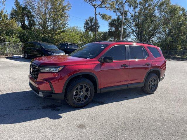 new 2025 Honda Pilot car, priced at $49,184