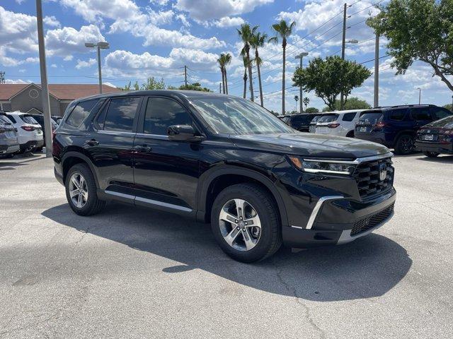 new 2025 Honda Pilot car, priced at $44,107