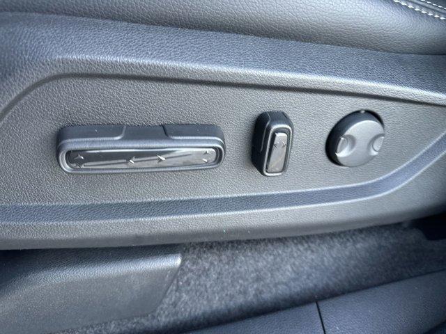 new 2025 Honda Pilot car, priced at $44,107