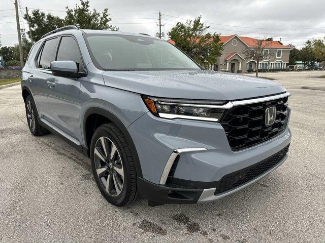 new 2025 Honda Pilot car, priced at $46,005