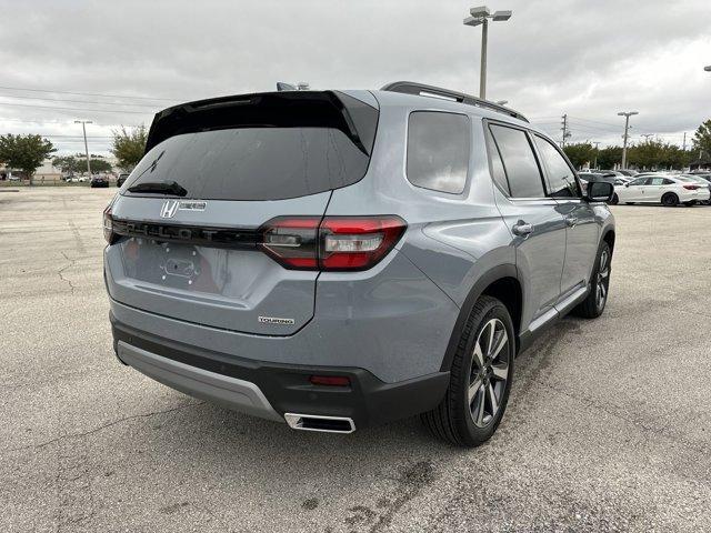 new 2025 Honda Pilot car, priced at $46,005