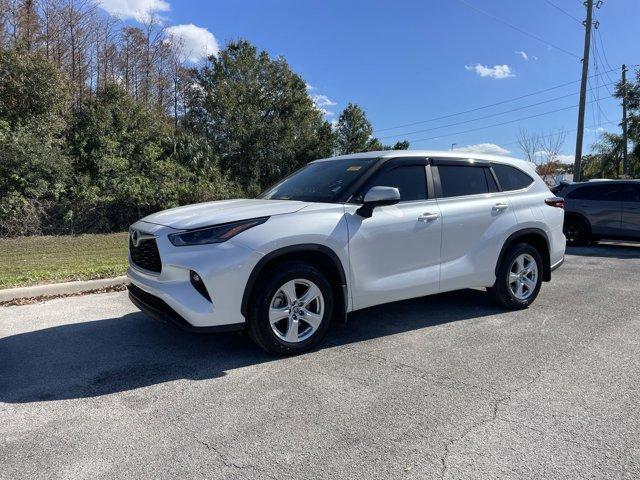 used 2024 Toyota Highlander car, priced at $36,654