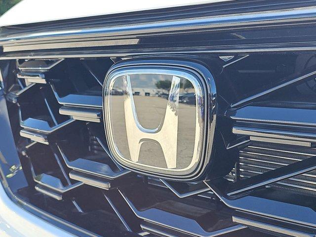 new 2025 Honda CR-V Hybrid car, priced at $38,000