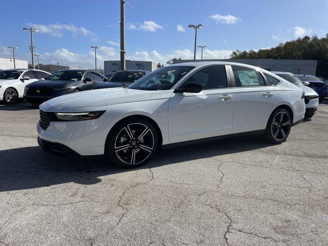 new 2025 Honda Accord Hybrid car, priced at $35,205