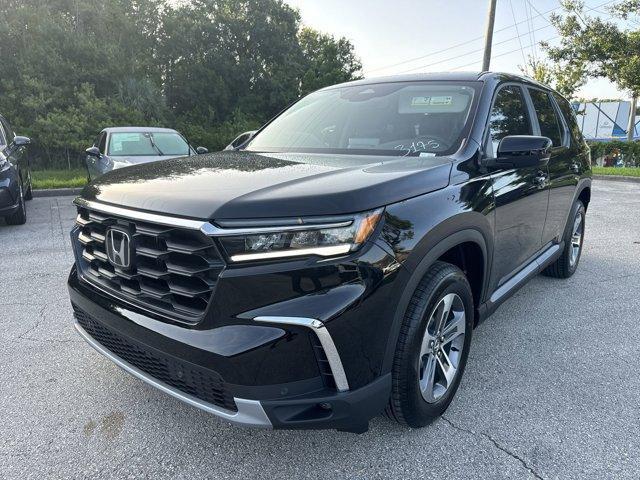 new 2025 Honda Pilot car, priced at $44,448