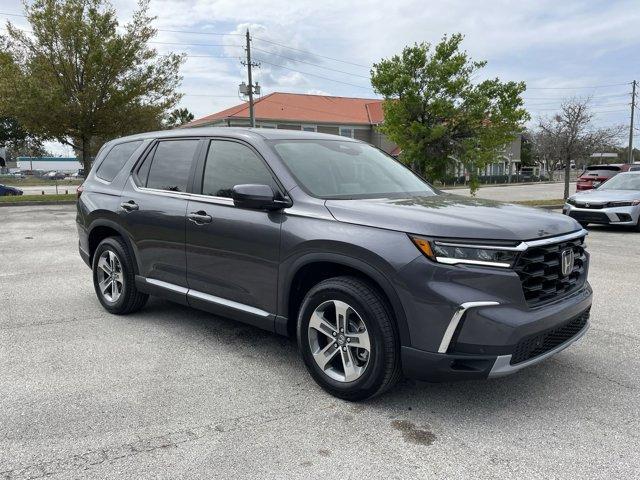 new 2025 Honda Pilot car, priced at $44,503