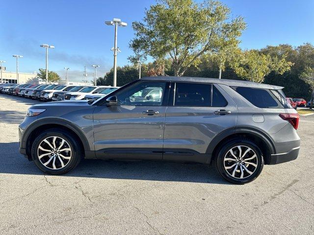 used 2021 Ford Explorer car, priced at $30,898