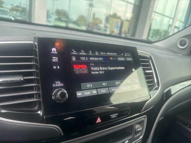 used 2022 Honda Pilot car, priced at $34,891