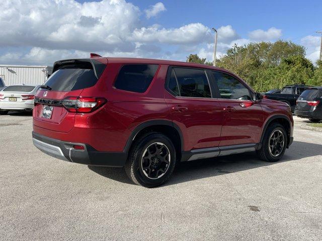 new 2025 Honda Pilot car, priced at $46,614