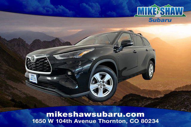 used 2022 Toyota Highlander car, priced at $30,100