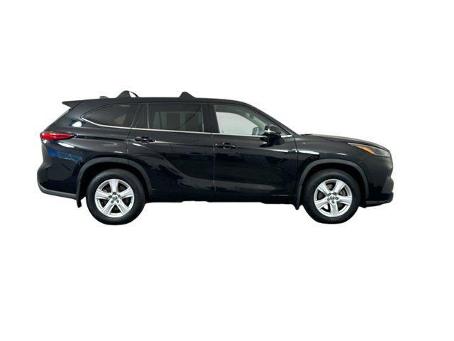 used 2022 Toyota Highlander car, priced at $30,100