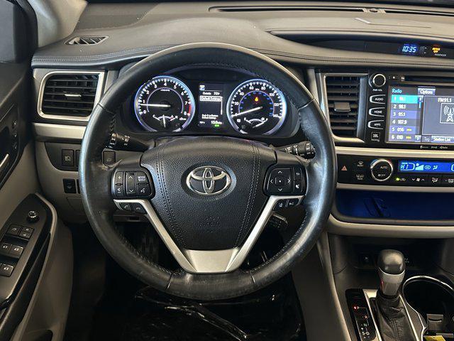 used 2018 Toyota Highlander car, priced at $27,701