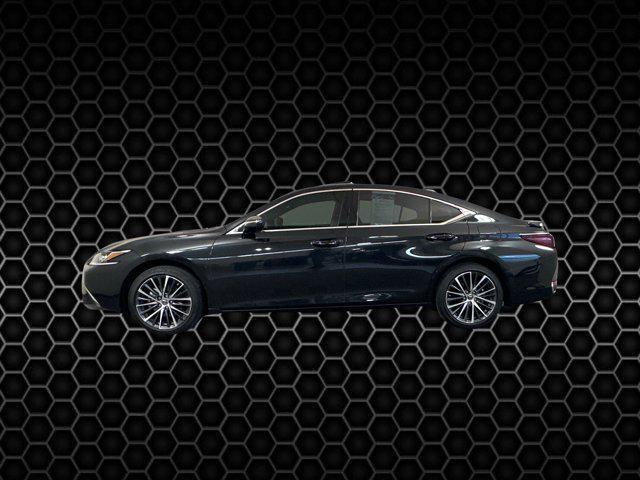 used 2023 Lexus ES 300h car, priced at $39,405
