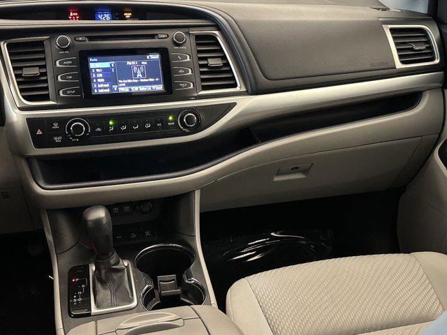 used 2019 Toyota Highlander car, priced at $20,069