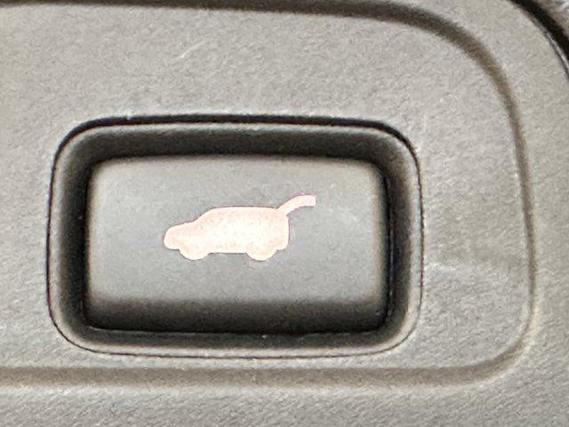 used 2021 Honda Pilot car, priced at $25,417