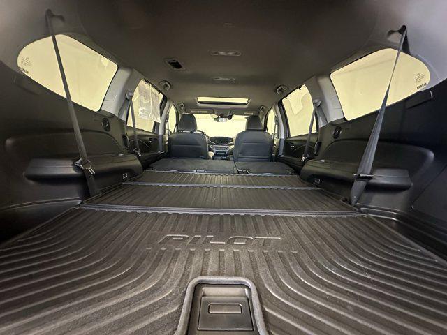 used 2021 Honda Pilot car, priced at $25,417