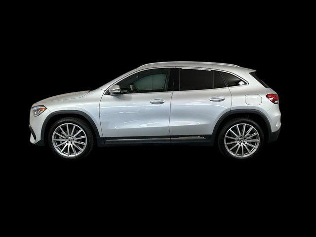 used 2022 Mercedes-Benz GLA 250 car, priced at $30,578