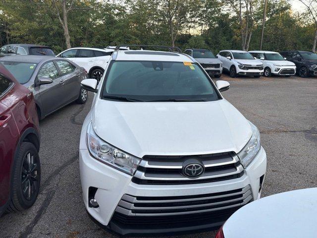 used 2018 Toyota Highlander car, priced at $20,224