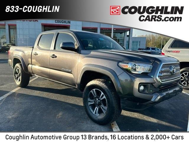 used 2016 Toyota Tacoma car, priced at $30,267