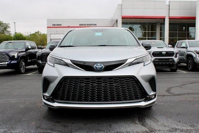 used 2021 Toyota Sienna car, priced at $44,963