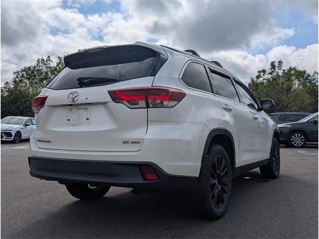 used 2019 Toyota Highlander car, priced at $21,362